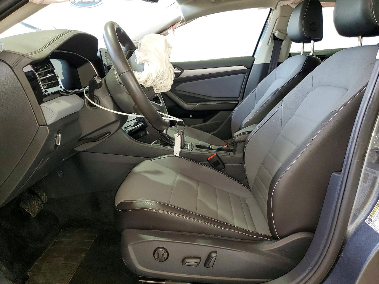 2026 VOLKSWAGEN JETTA