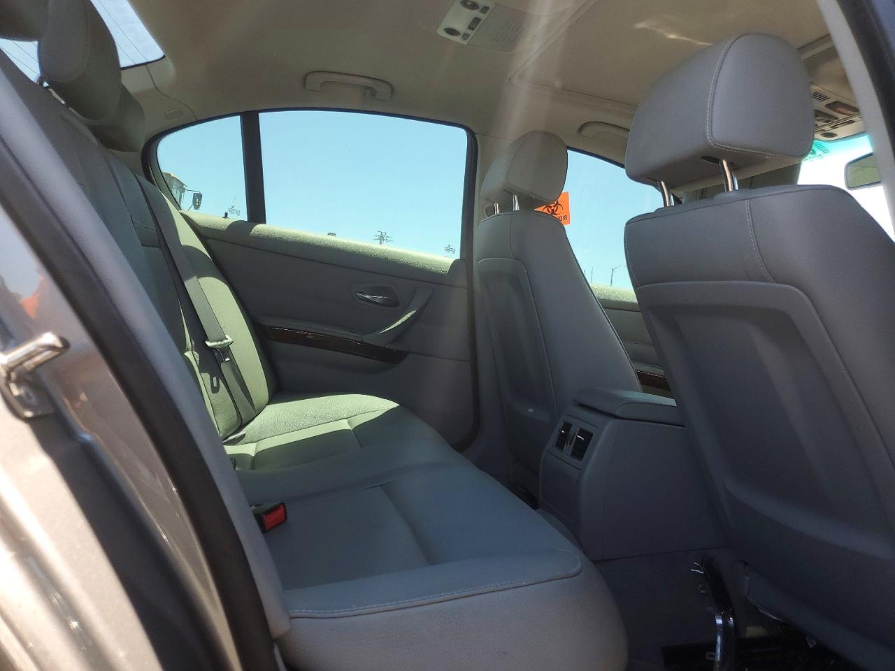 2010 BMW 3 SERIES