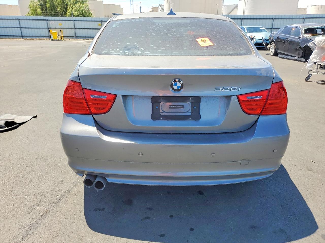 2010 BMW 3 SERIES