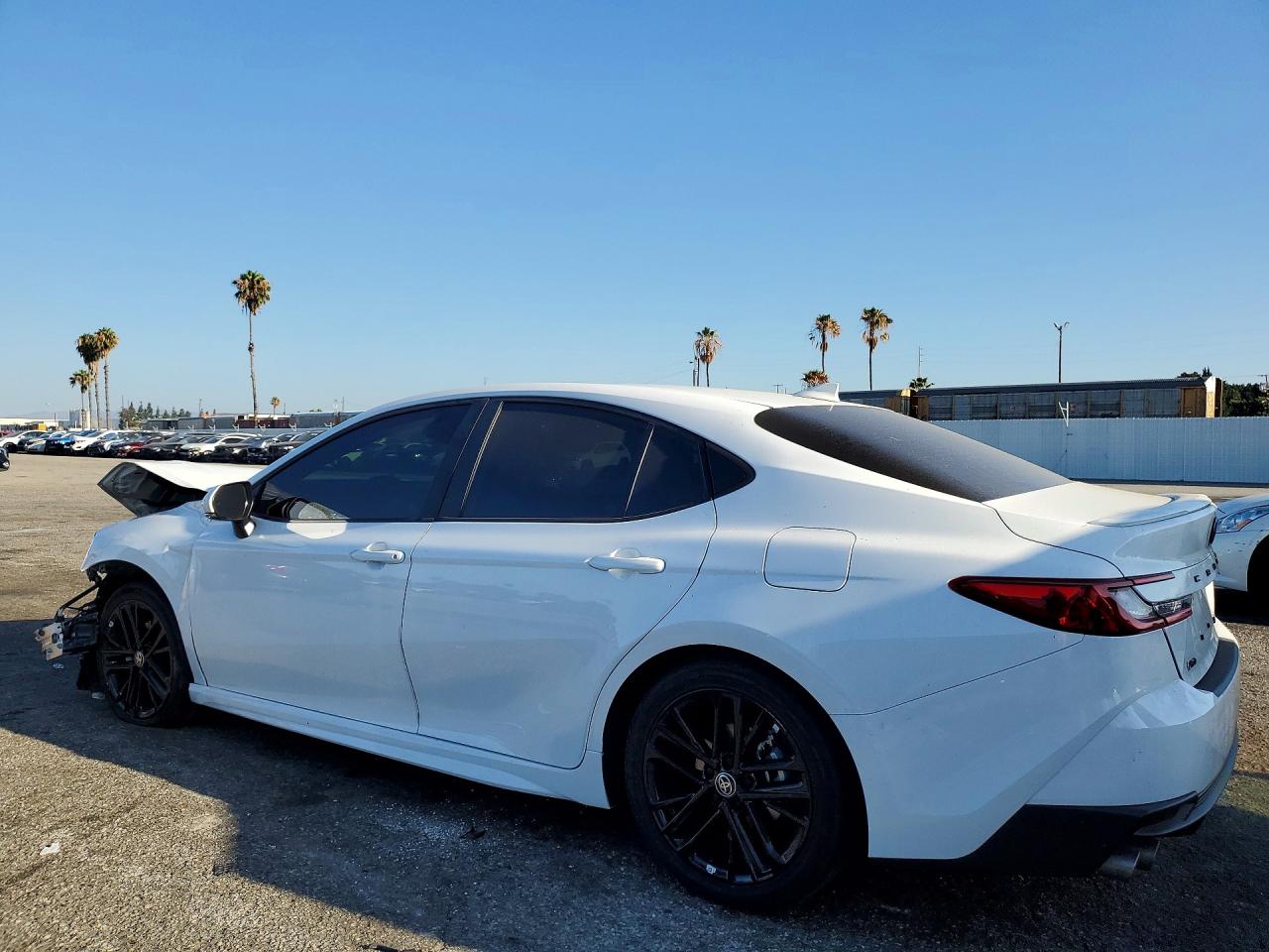 2025 TOYOTA CAMRY