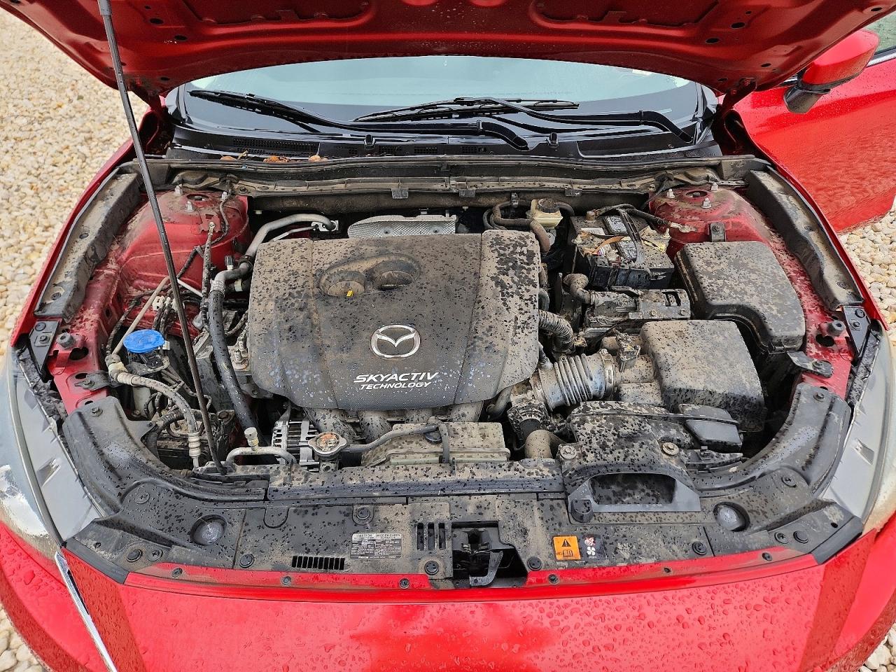 2016 MAZDA 3