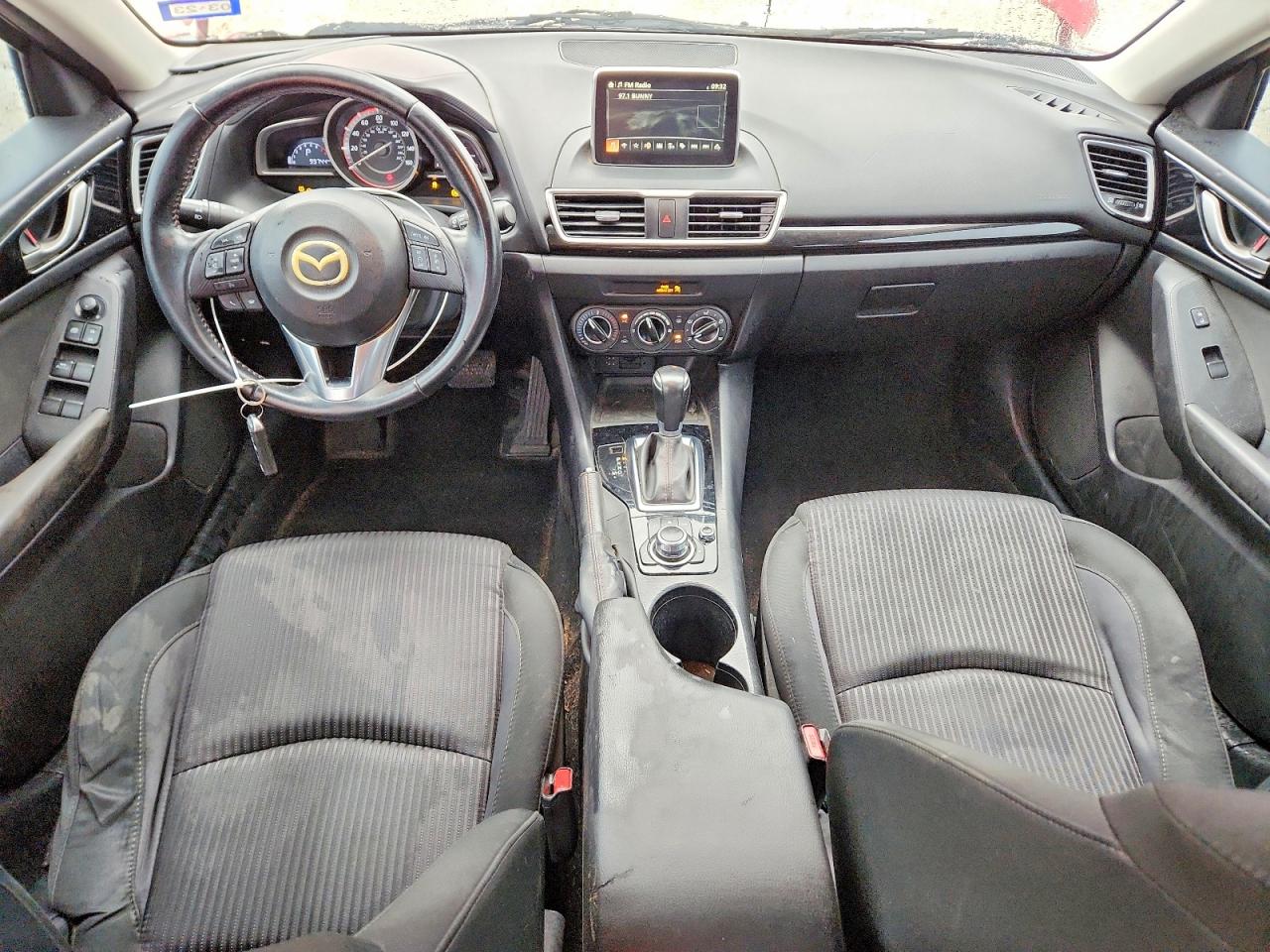 2016 MAZDA 3