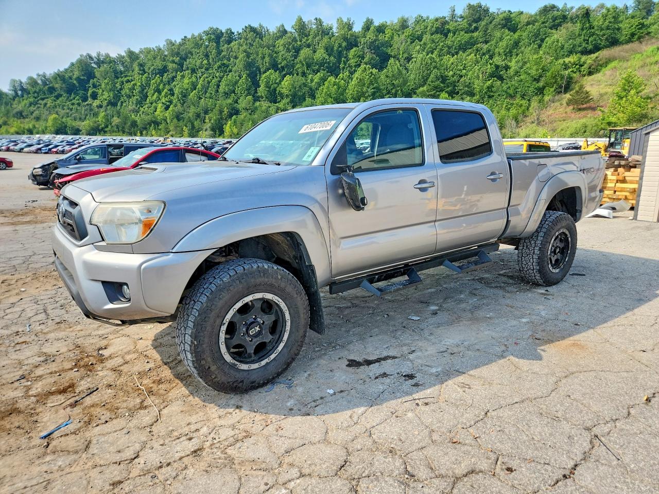 2015 TOYOTA TACOMA