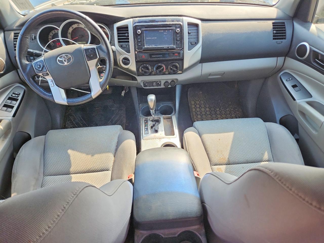 2015 TOYOTA TACOMA