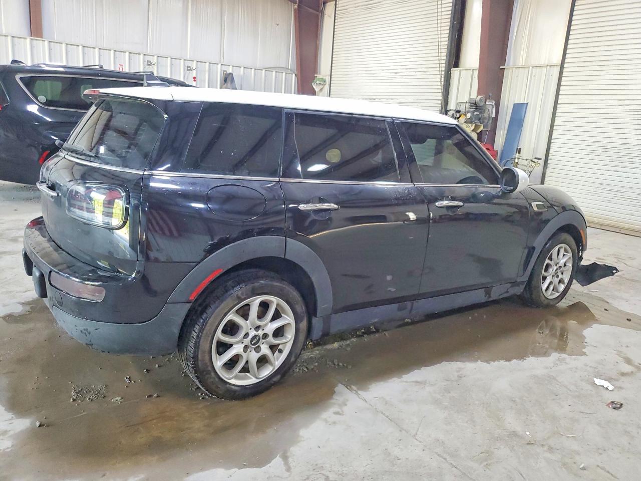 2016 MINI COOPER