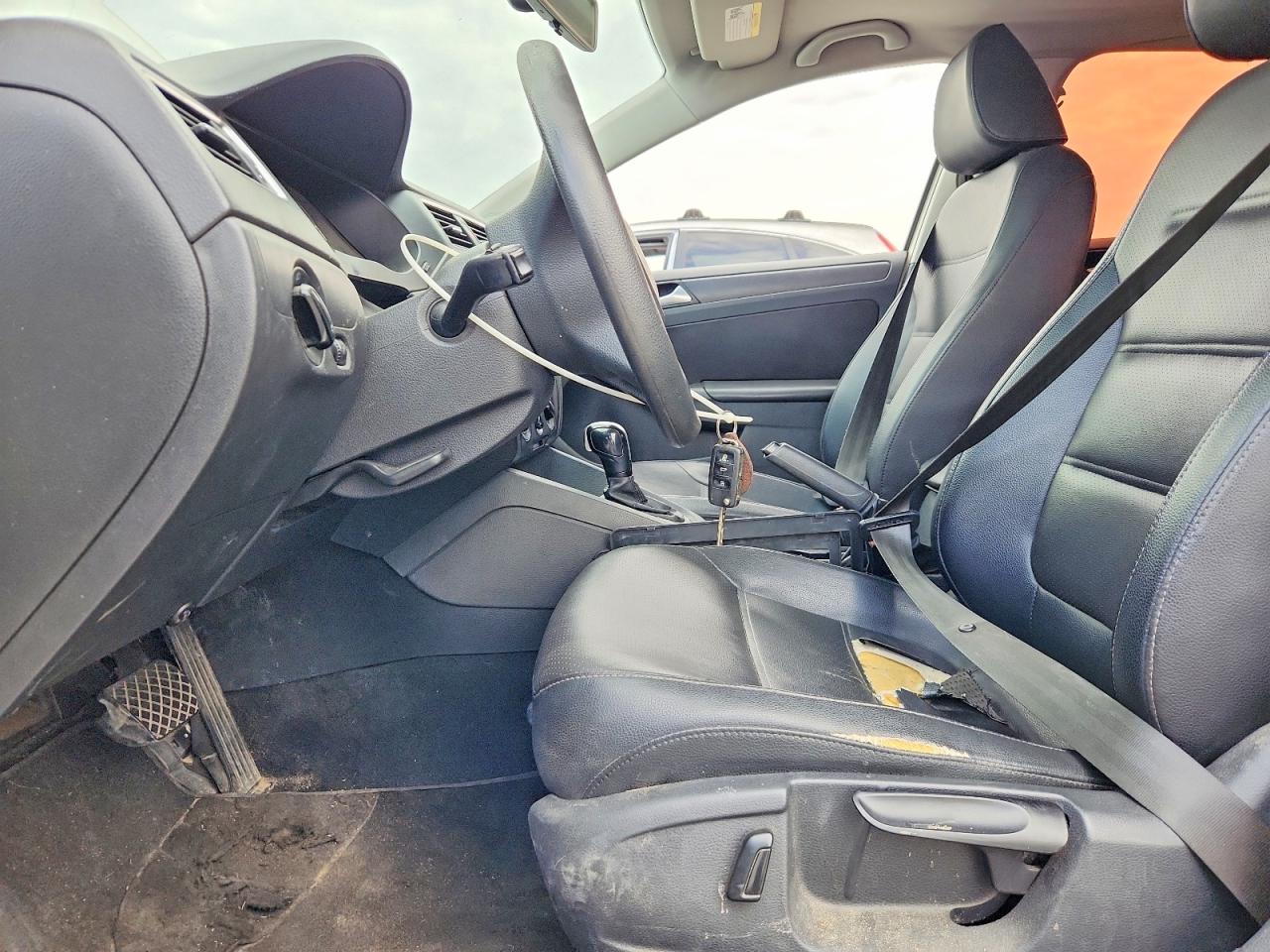 2014 VOLKSWAGEN JETTA