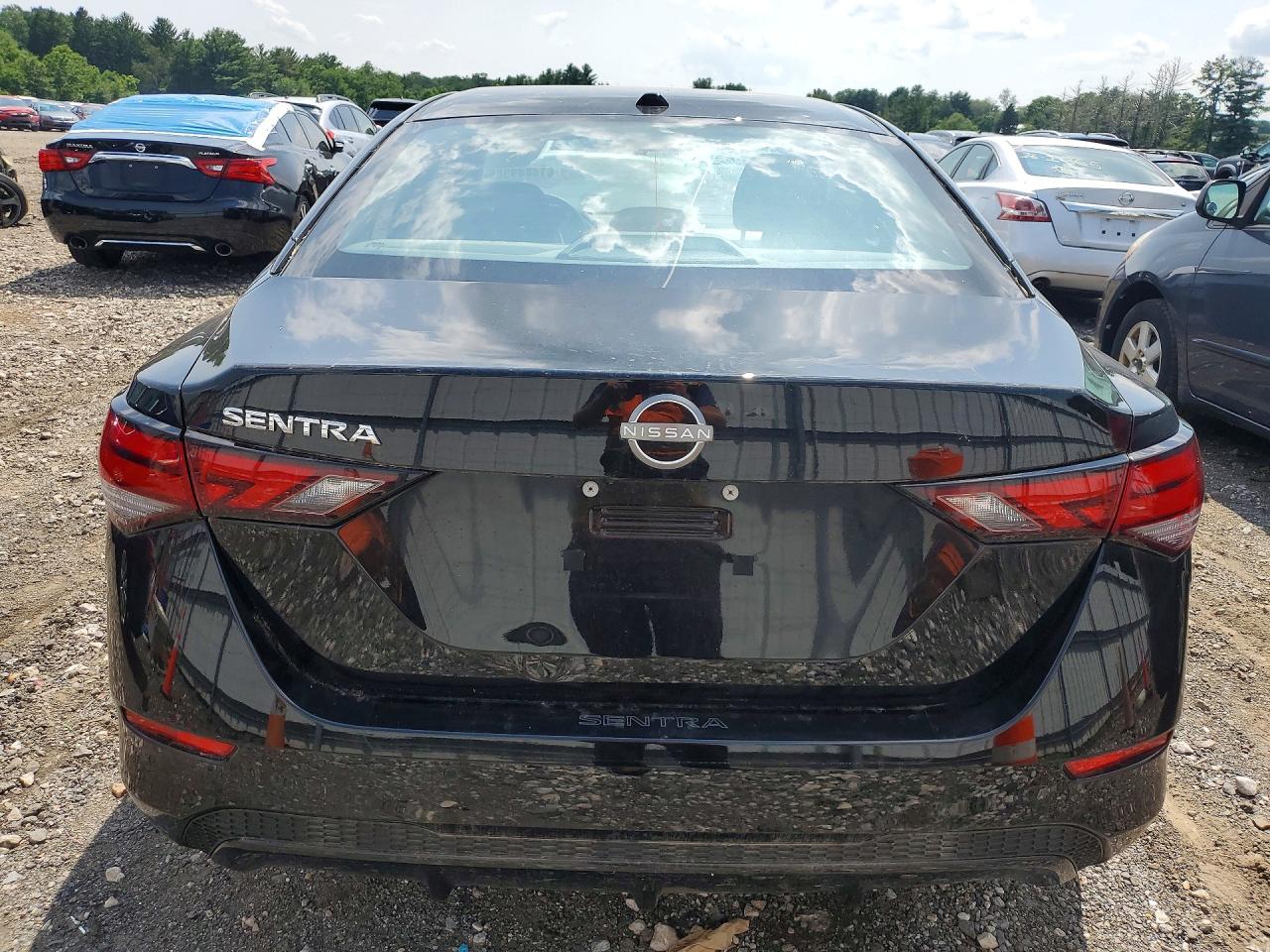 2025 NISSAN SENTRA