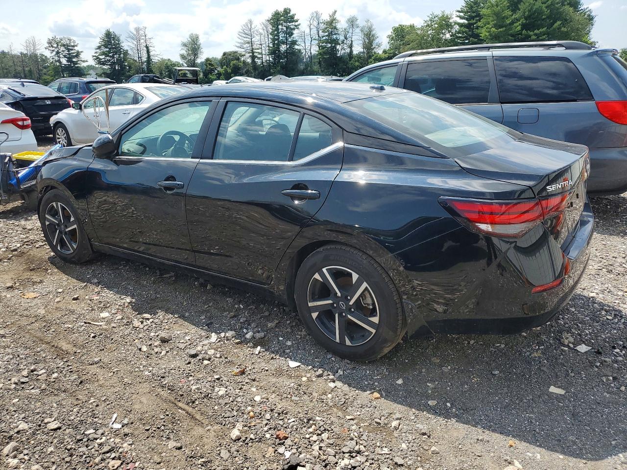2025 NISSAN SENTRA