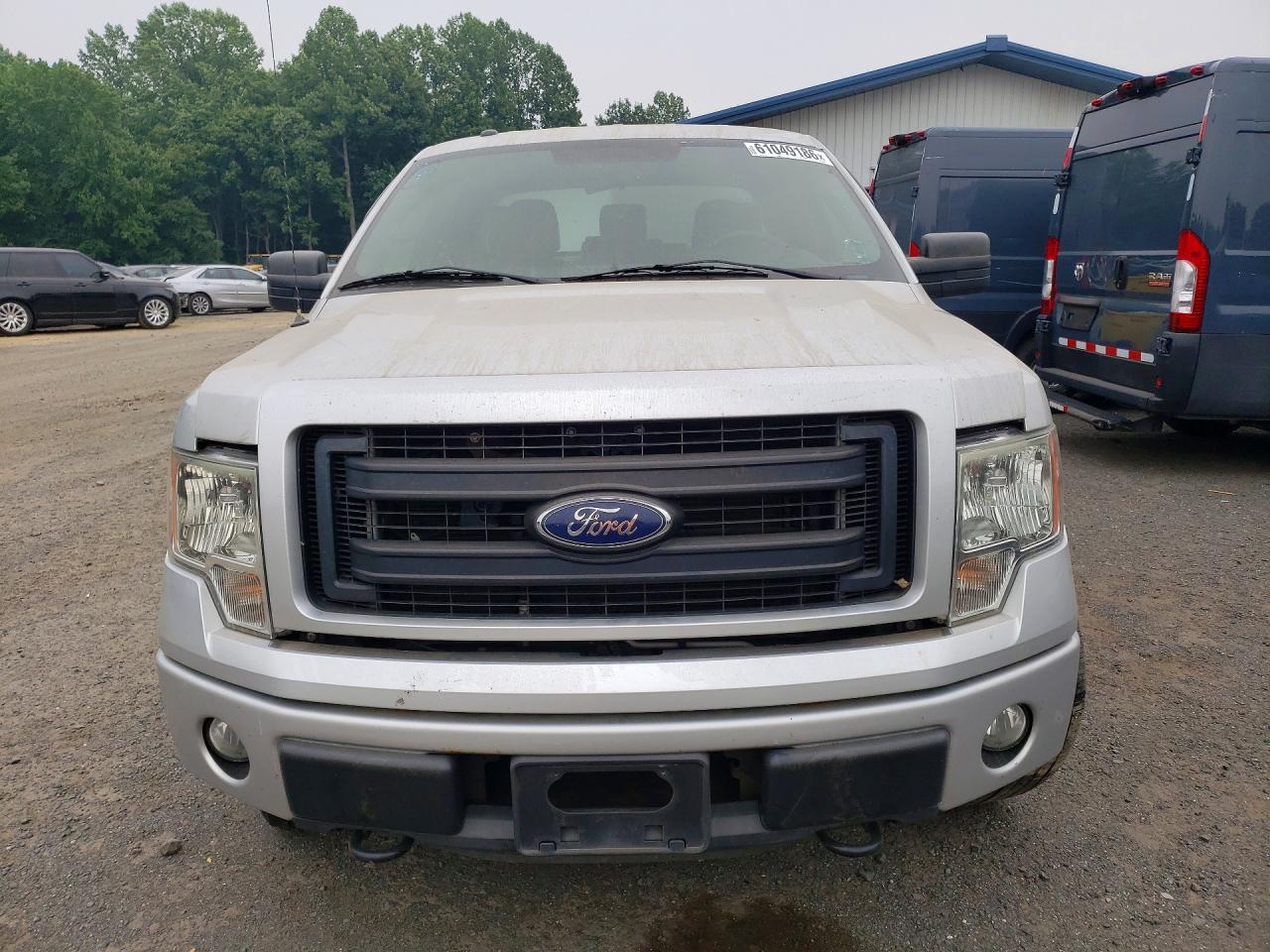 2013 FORD F150