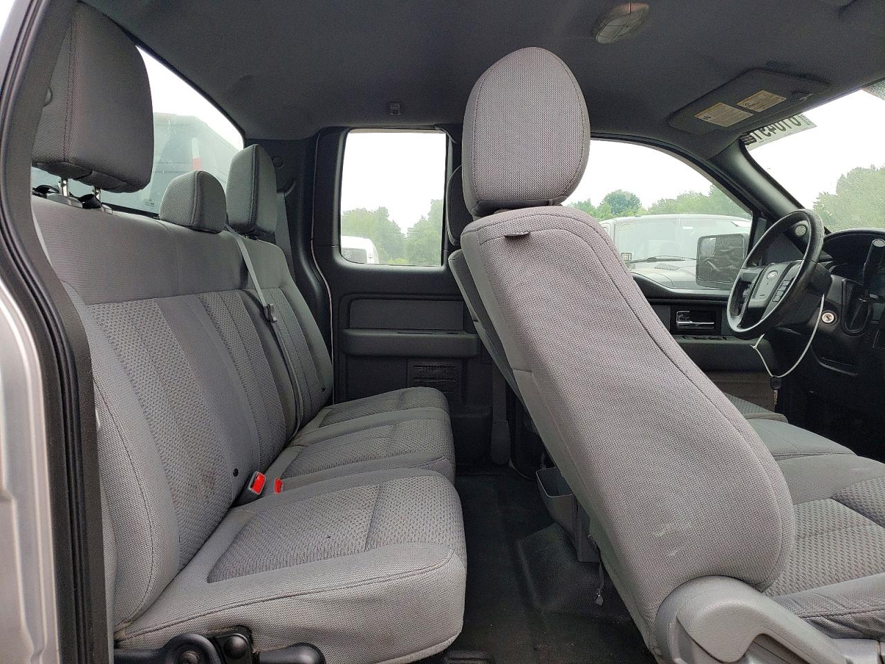 2013 FORD F150
