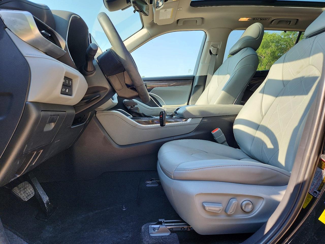 2026 TOYOTA HIGHLANDER