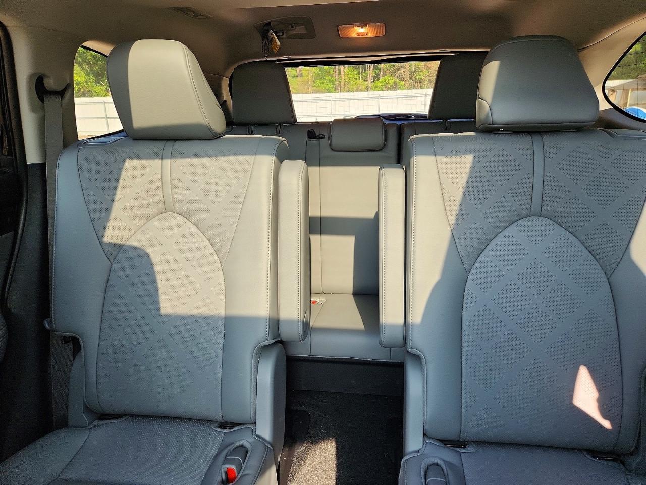 2026 TOYOTA HIGHLANDER