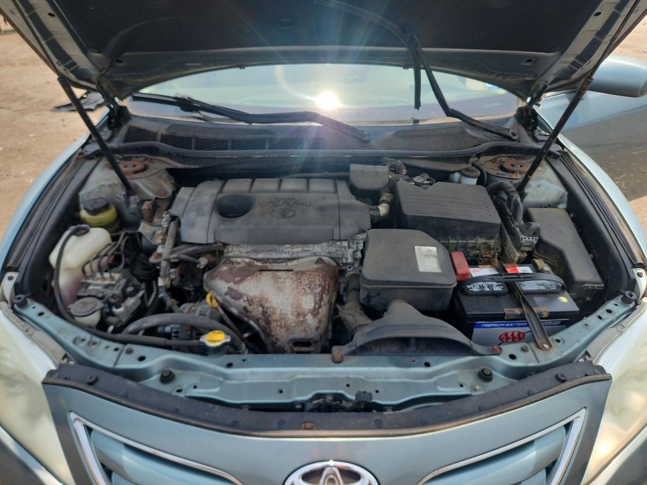 2010 TOYOTA CAMRY