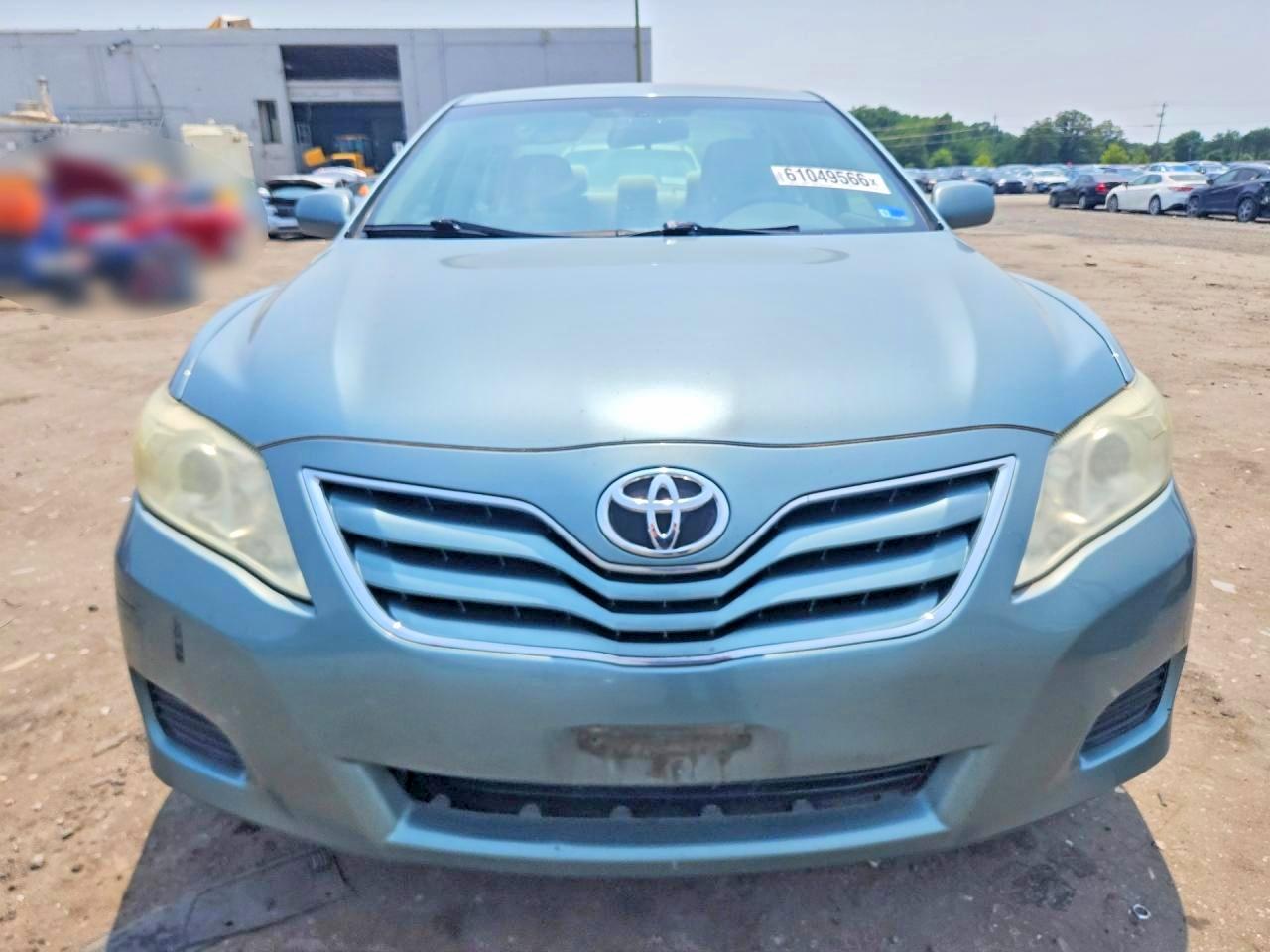 2010 TOYOTA CAMRY