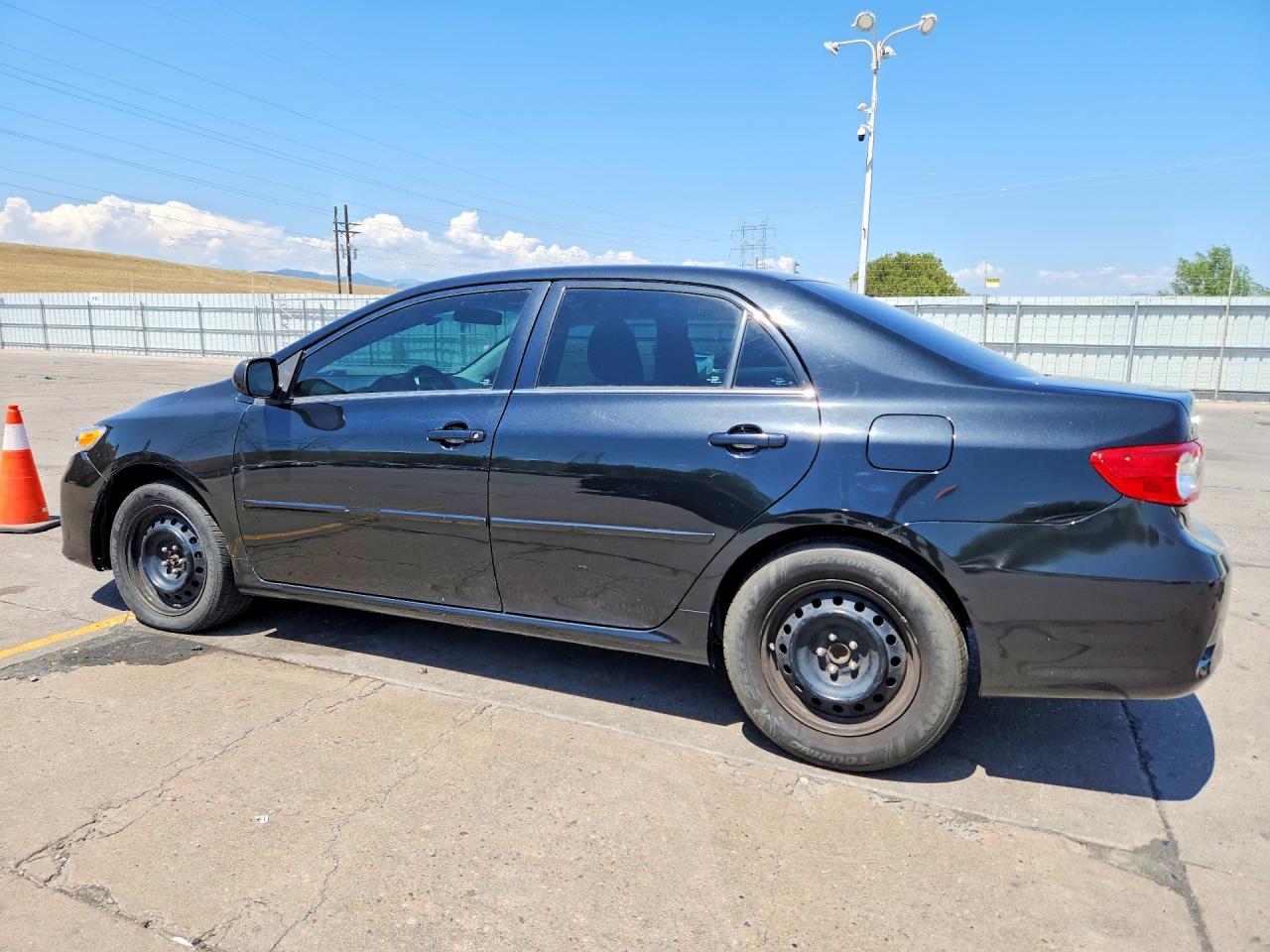 2013 TOYOTA COROLLA