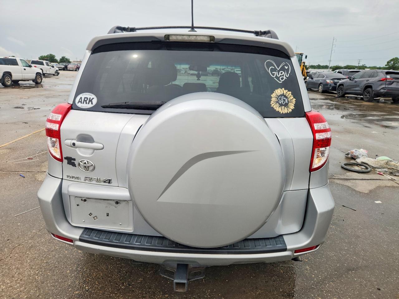 2009 TOYOTA RAV4