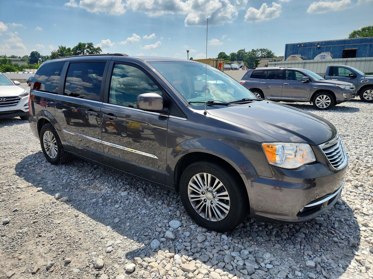 2015 CHRYSLER MINIVAN