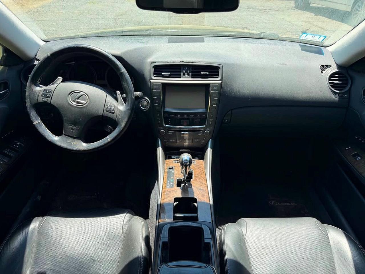 2009 LEXUS IS