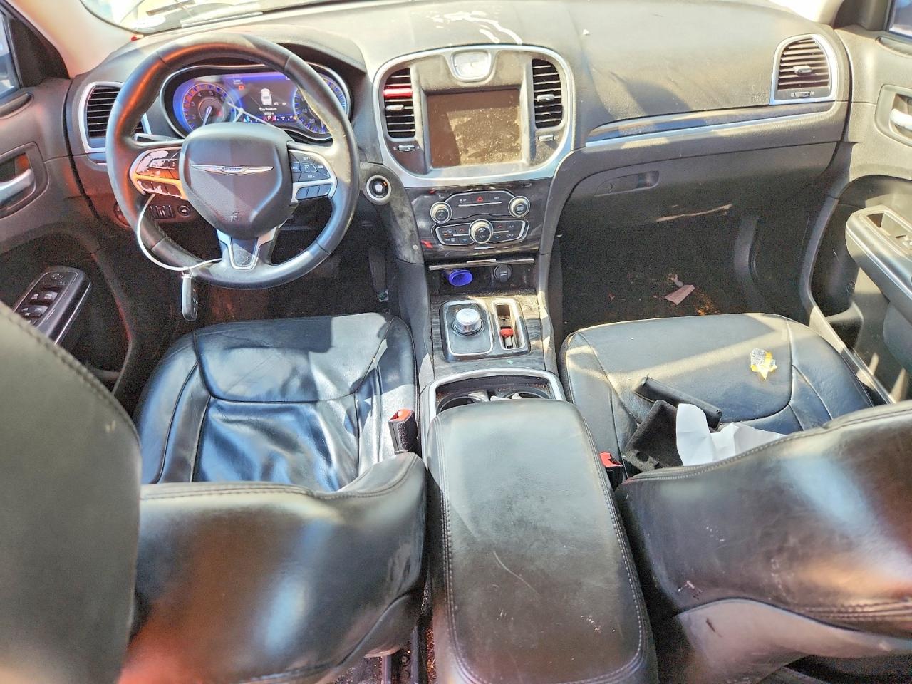2015 CHRYSLER 300