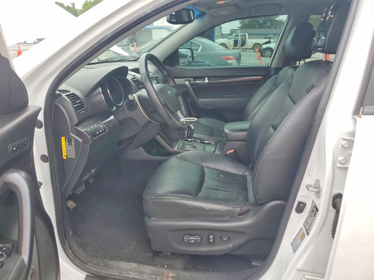 2013 KIA SORENTO