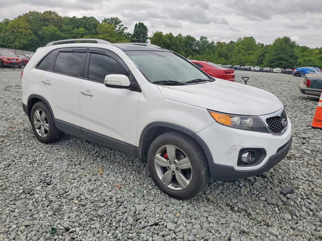 2013 KIA SORENTO