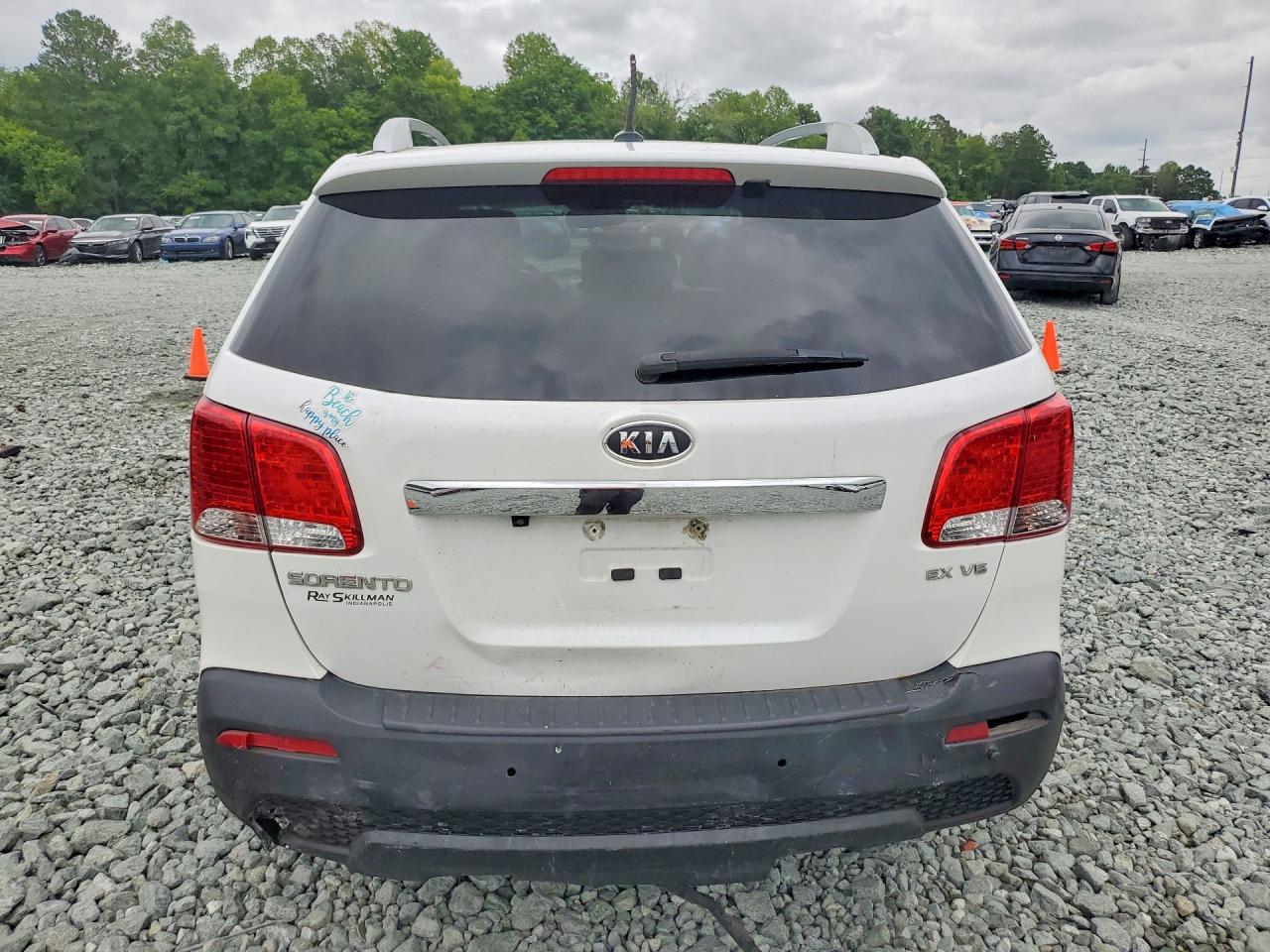 2013 KIA SORENTO