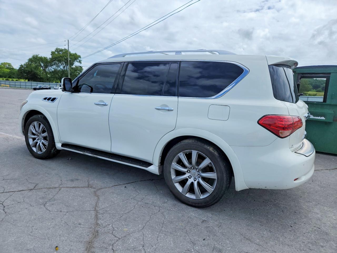 2012 INFINITI QX56