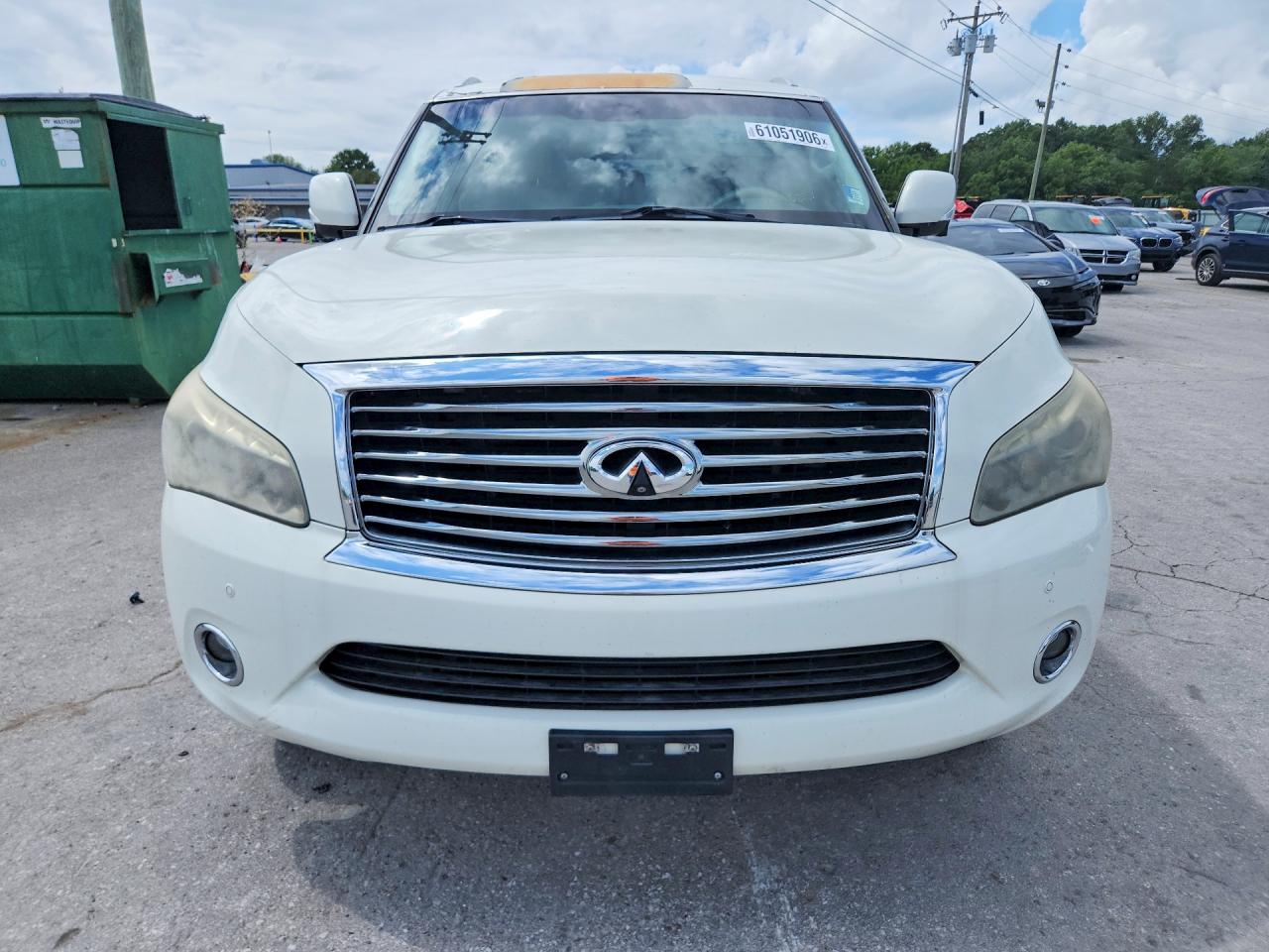 2012 INFINITI QX56