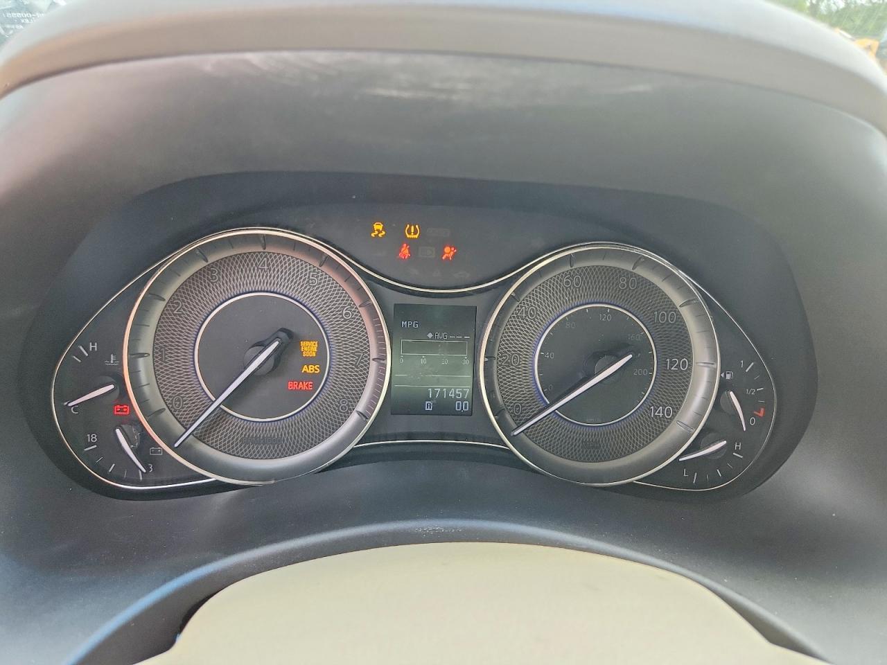 2012 INFINITI QX56