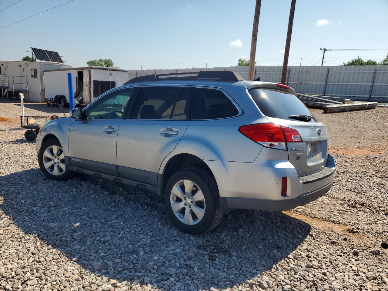 2012 SUBARU OUTBACK