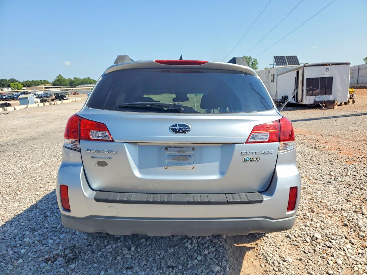 2012 SUBARU OUTBACK