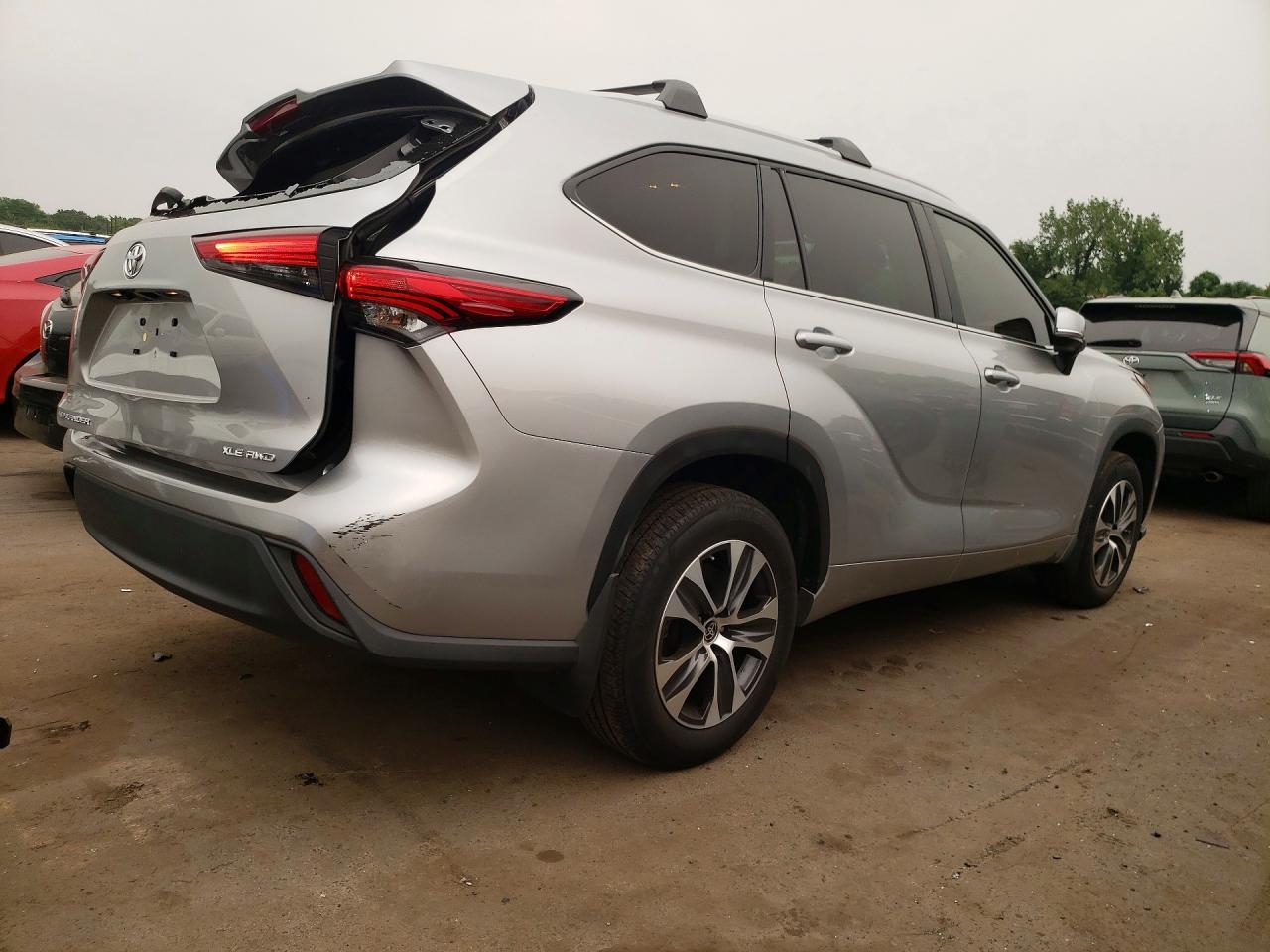2023 TOYOTA HIGHLANDER