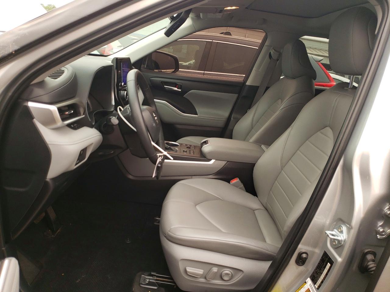 2023 TOYOTA HIGHLANDER