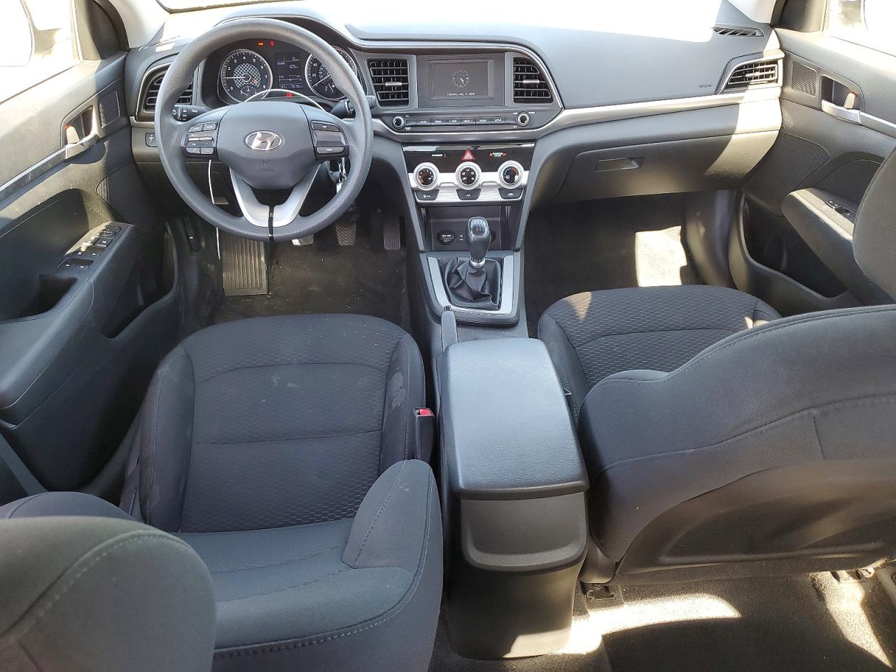 2019 HYUNDAI ELANTRA