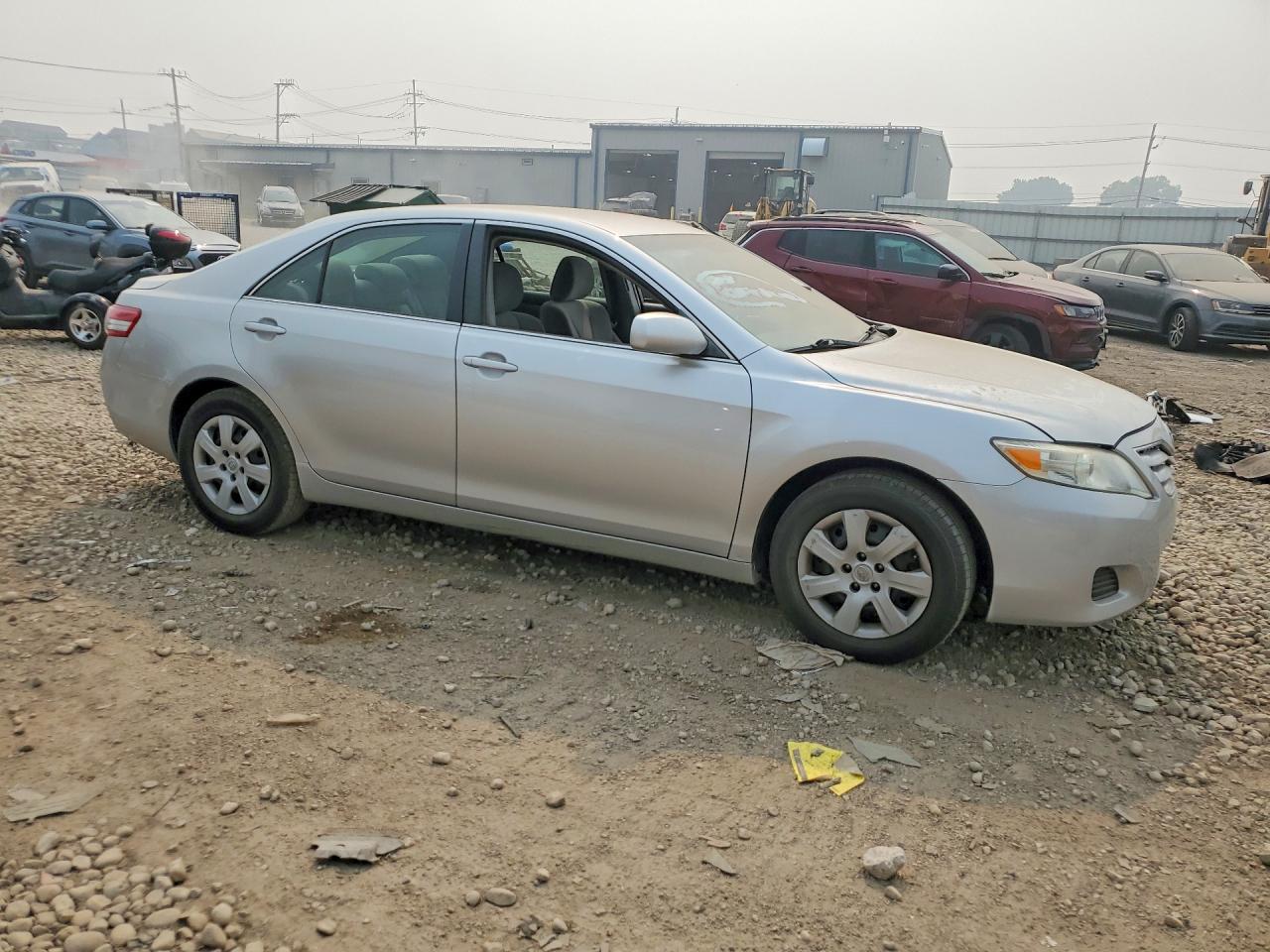 2011 TOYOTA CAMRY