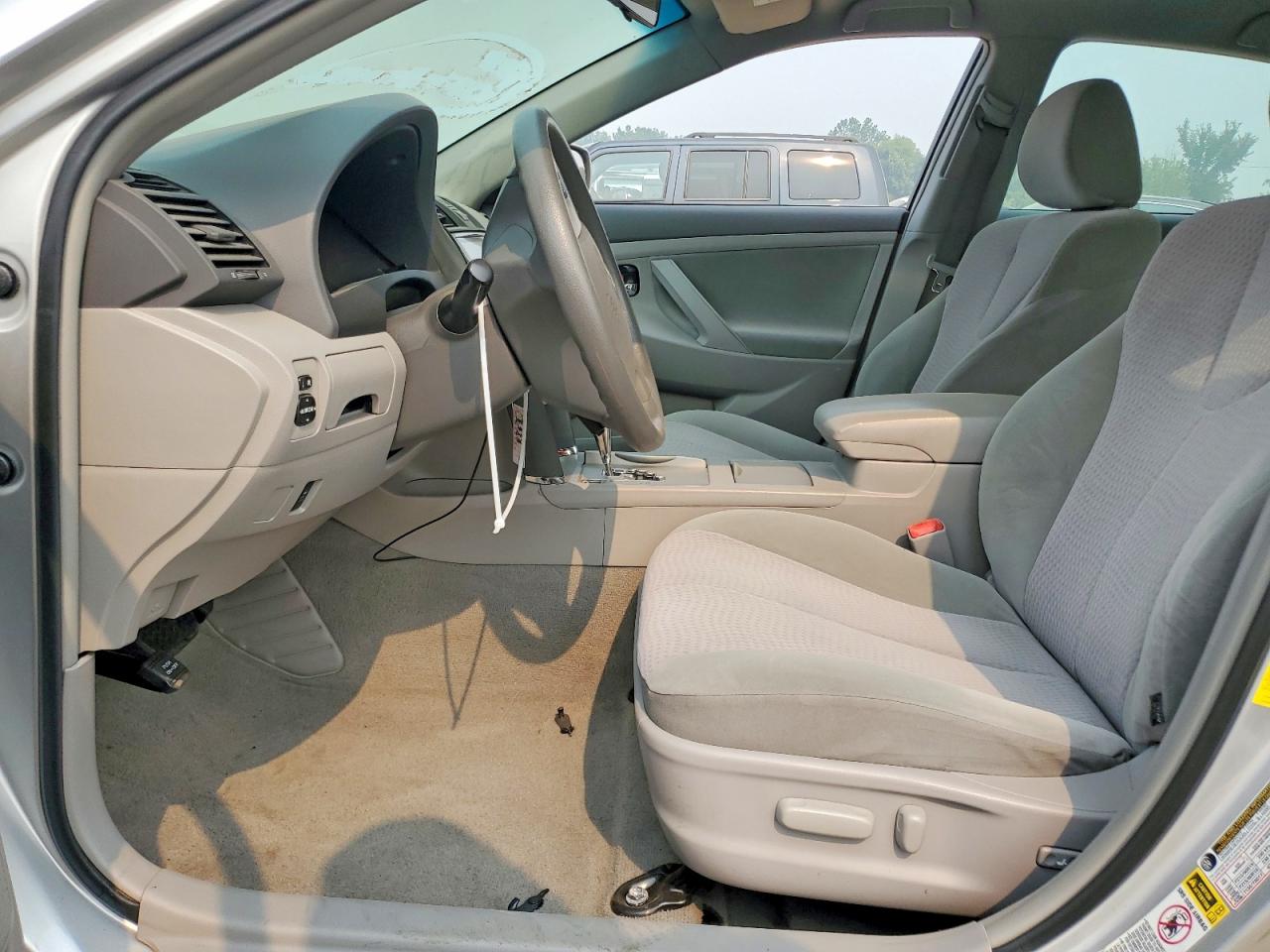 2011 TOYOTA CAMRY