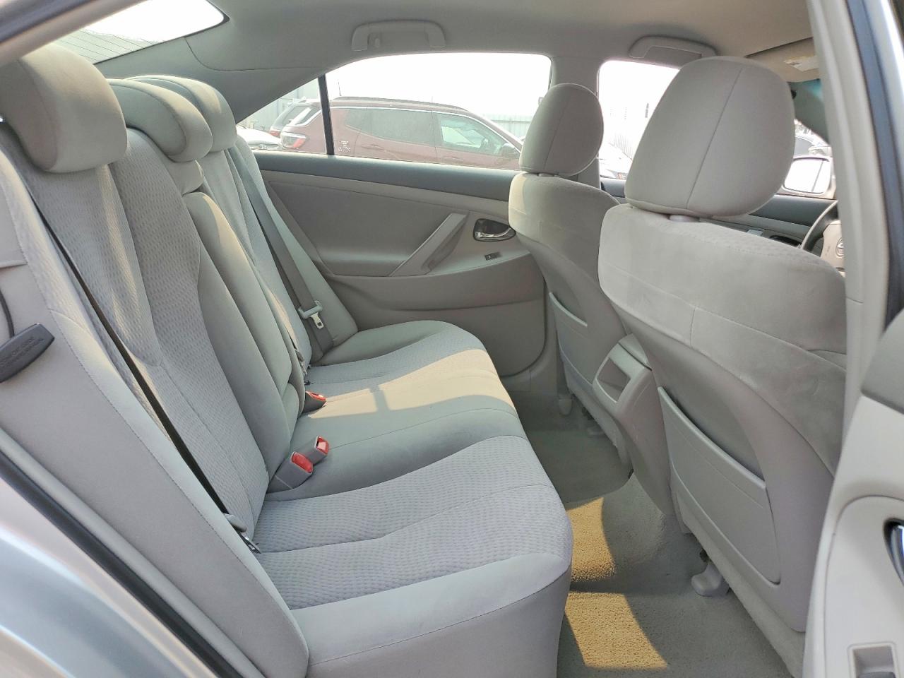 2011 TOYOTA CAMRY