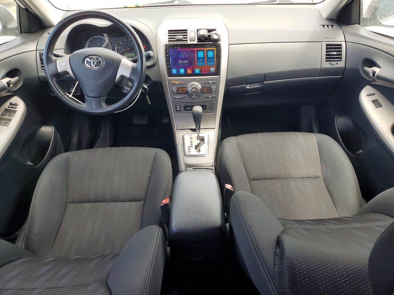 2013 TOYOTA COROLLA