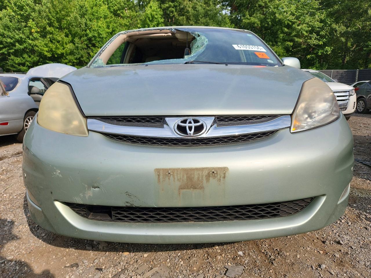 2006 TOYOTA SIENNA