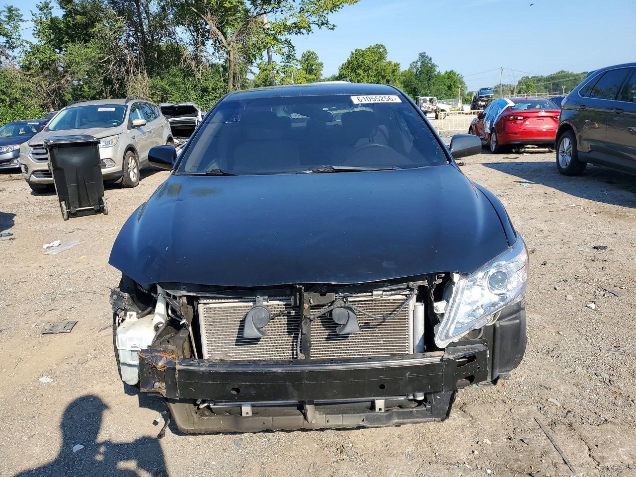 2011 TOYOTA CAMRY
