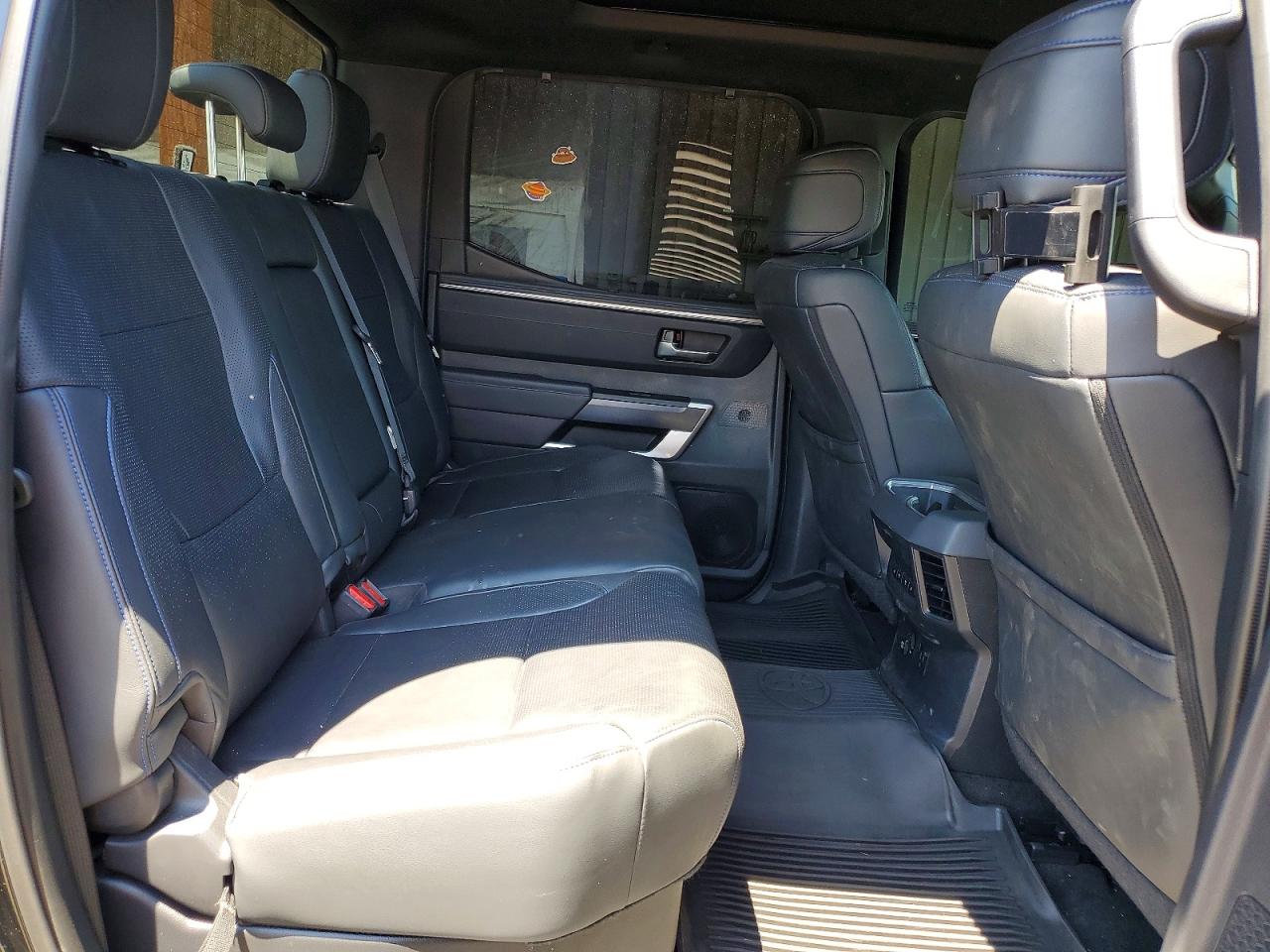 2023 TOYOTA TUNDRA