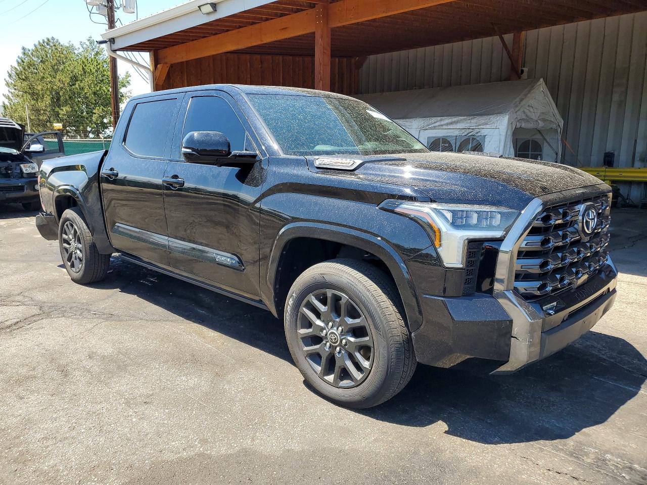 2023 TOYOTA TUNDRA