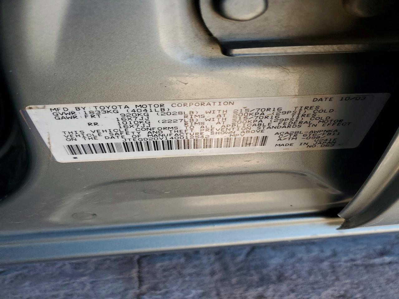 2004 TOYOTA RAV4