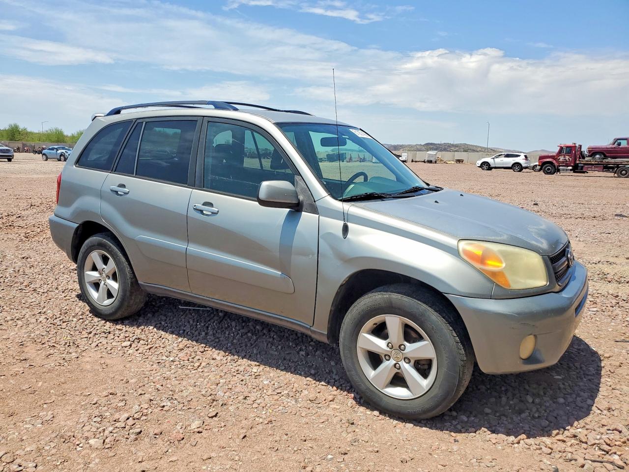 2004 TOYOTA RAV4