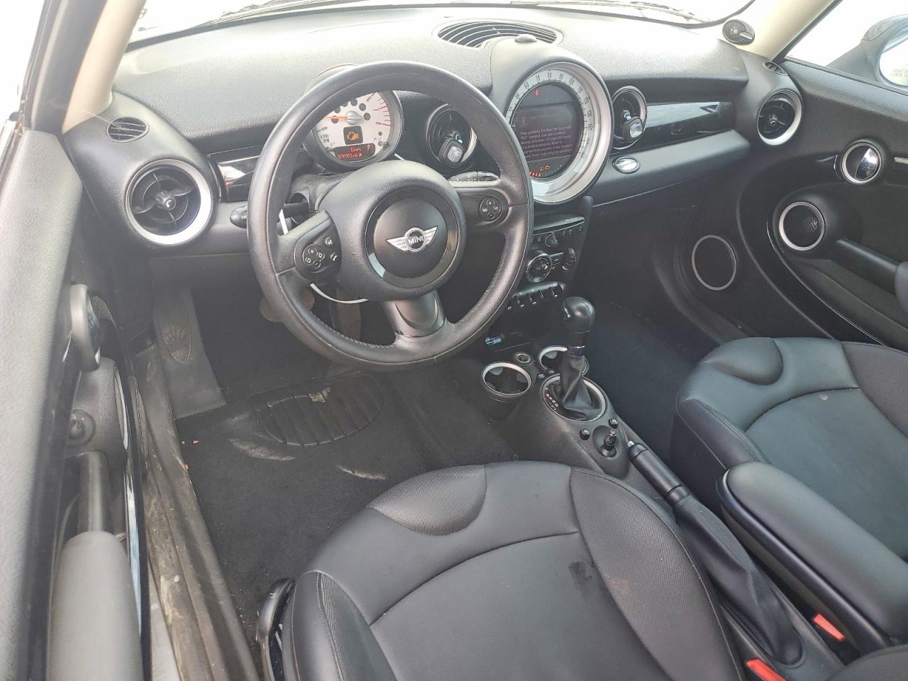 2012 MINI COOPER