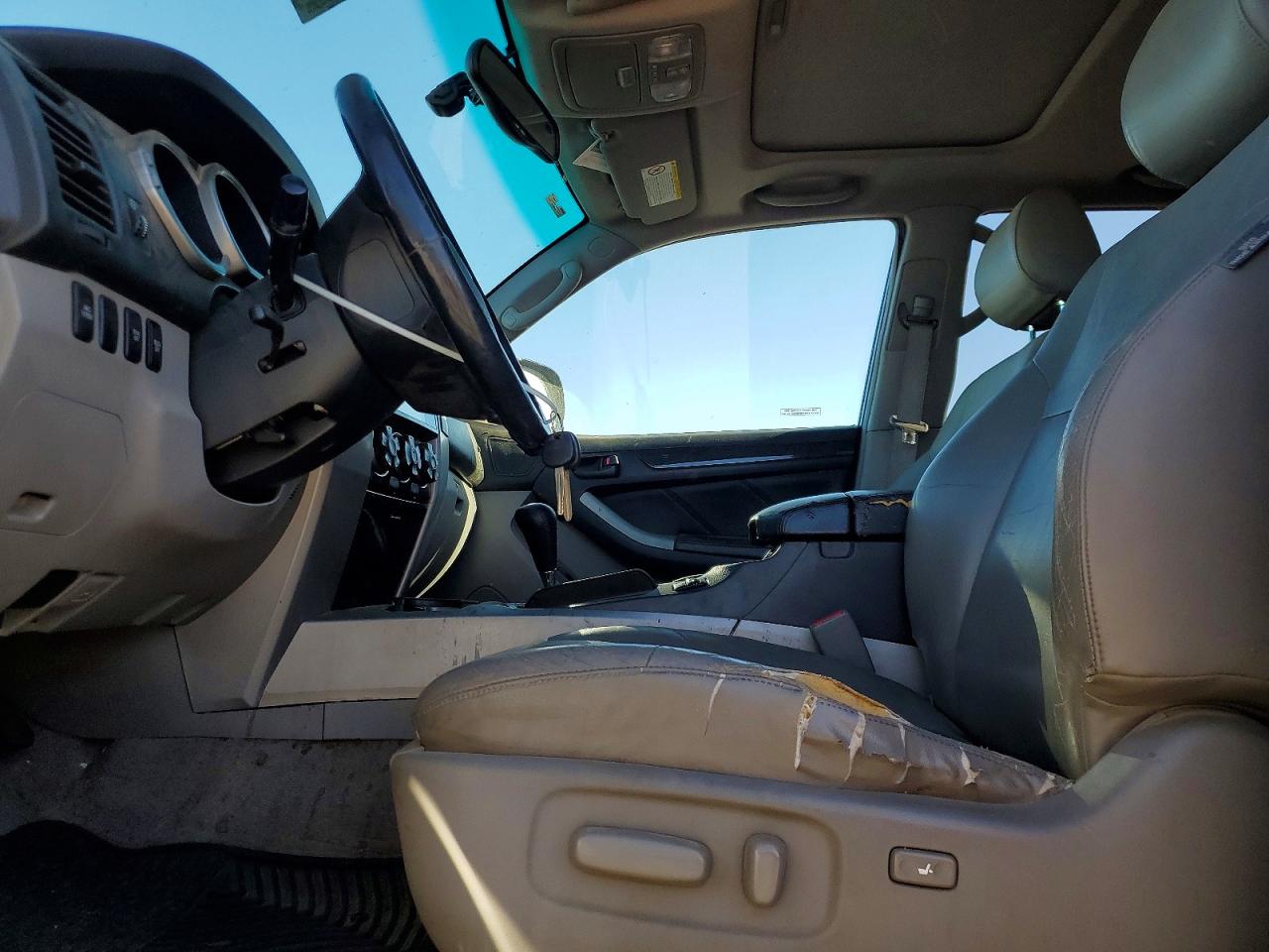 2004 TOYOTA 4RUNNER