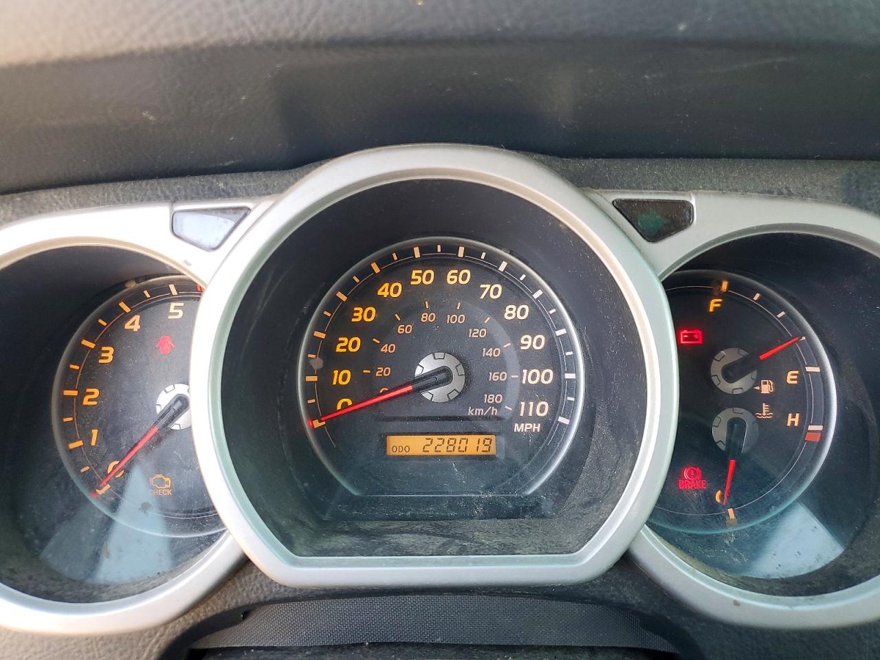 2004 TOYOTA 4RUNNER