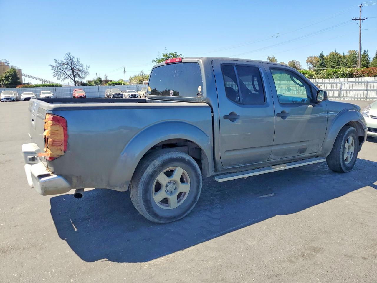 2006 NISSAN FRONTIER
