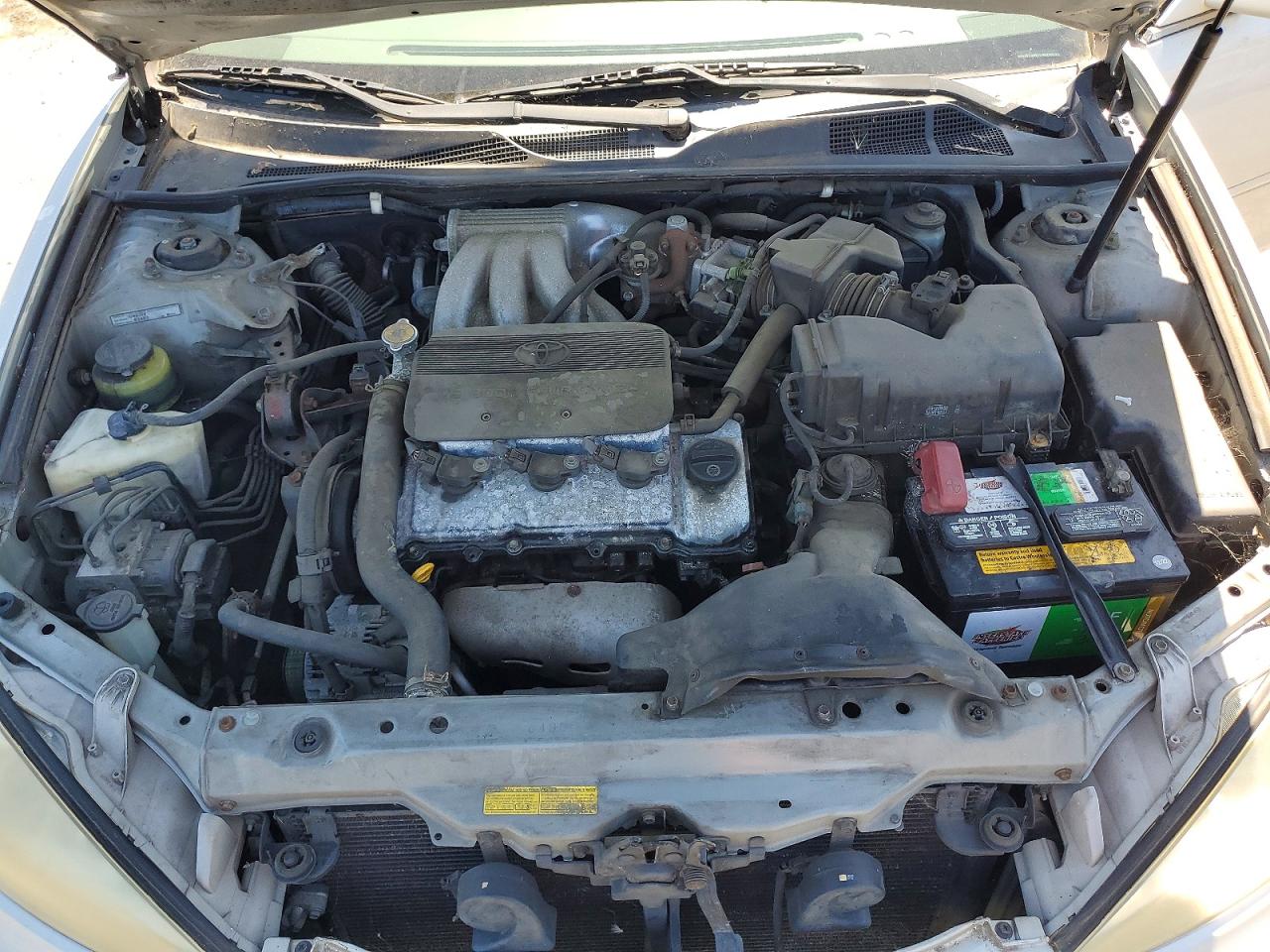2002 TOYOTA CAMRY LE V