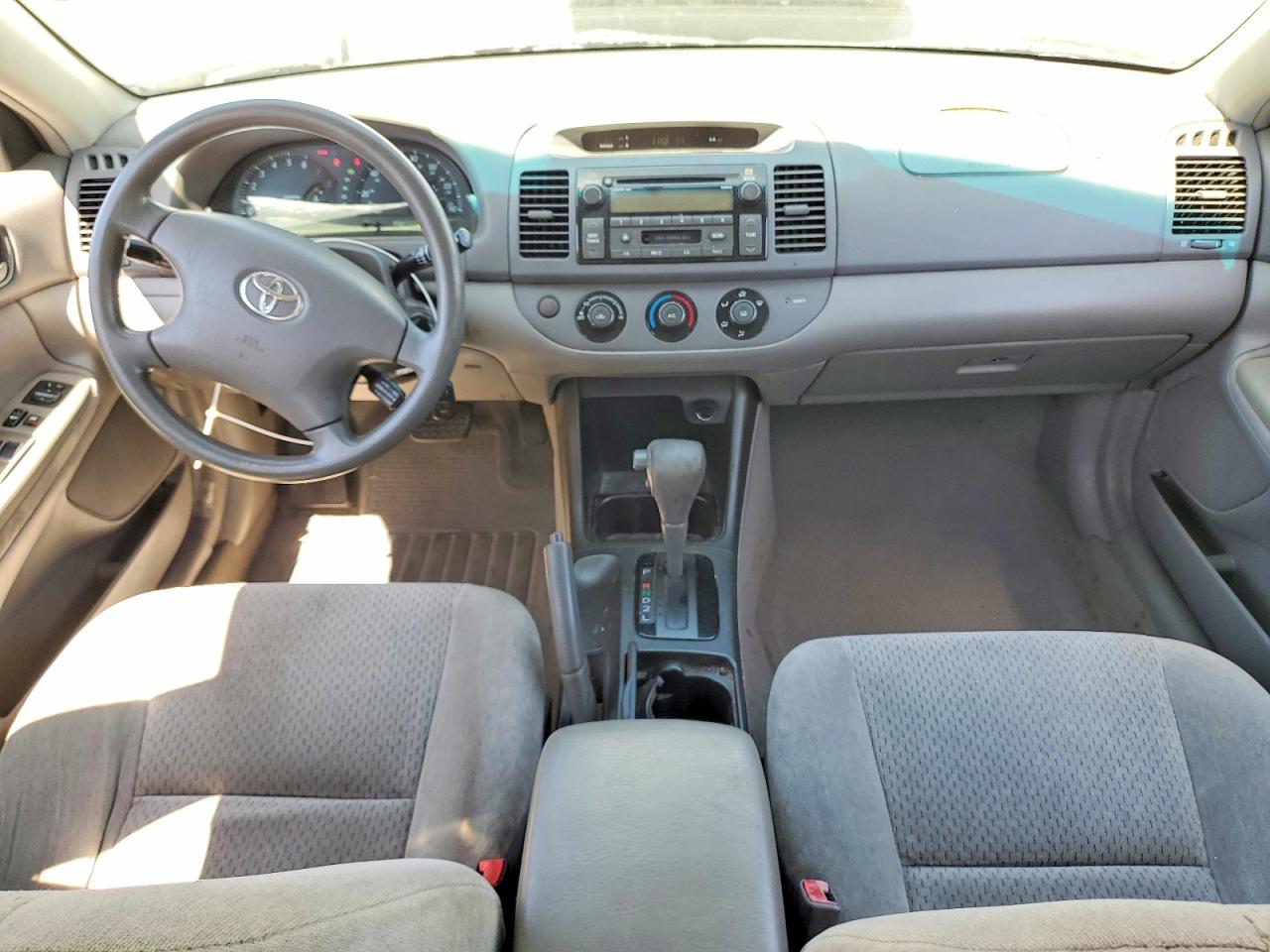 2002 TOYOTA CAMRY LE V